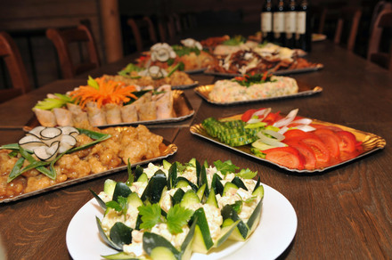 Švenčių centras nustebino skaniais ir gražiai dekoruotais patiekalais, kurie papuoš kiekvieną šventinį stalą