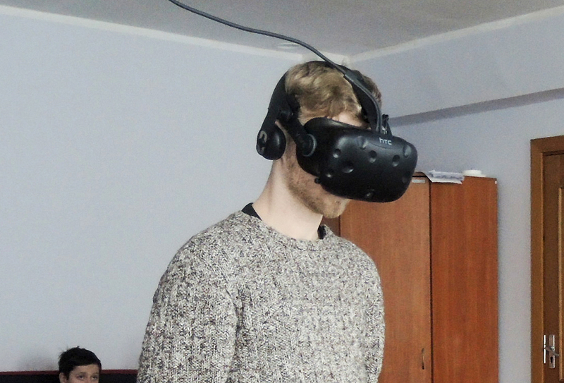 Virtualios realybės įranga