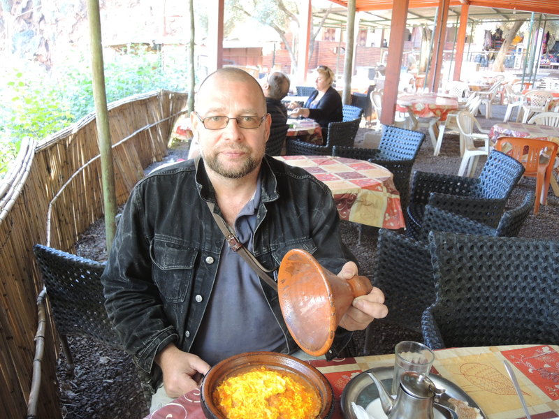 Berberiškas omletas su pomidorais tadžine