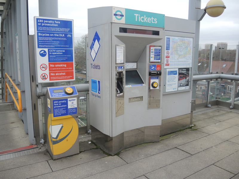 Visuomeninis transportas Londone kaip nusipirkti metro bilietą