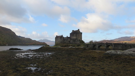 Eilean Donan pilis Škotijoje Isle of Skye