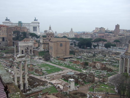 Gražiausios Romos panoramos  nuo kurios į Palatino kalva vede šventasis kelias