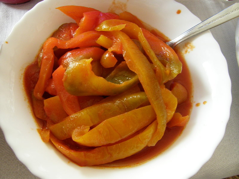 Paprikos marinuotos pomidorų padaže (Lečo)