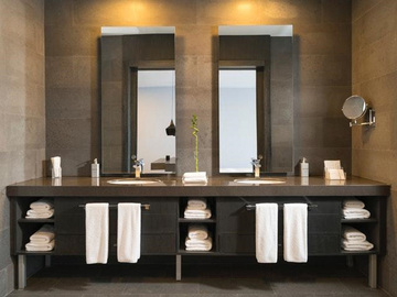 Kokie veidrodžiai vonios kambaryje yra patys tinkamiausi