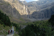 Aukščiausias Europoje krioklys Grande Cascade (426 m)