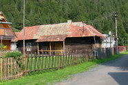 Pila, ilgieji slovakų namai