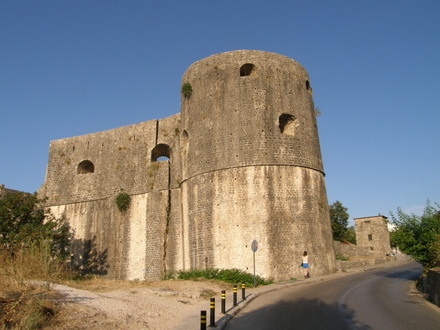 Kanli Kula ( Kruvinasis bokštas) tvirtovė