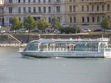 Ekskursinis laivas po Dunojų