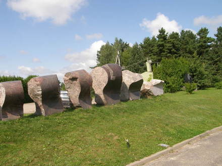 Vilnojos akmeninių skulptūrų parkas