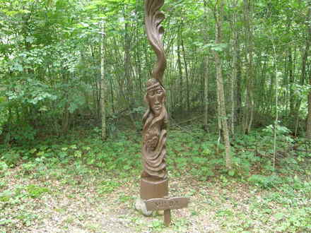 Dūkšto ąžuolynas, skulptūra