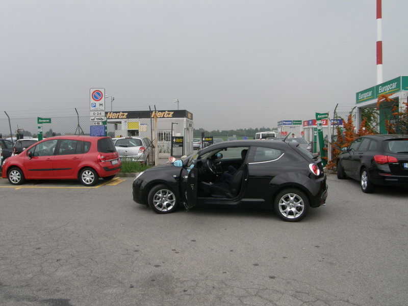 Automobilių nuomos punktas Bergamo oro uoste