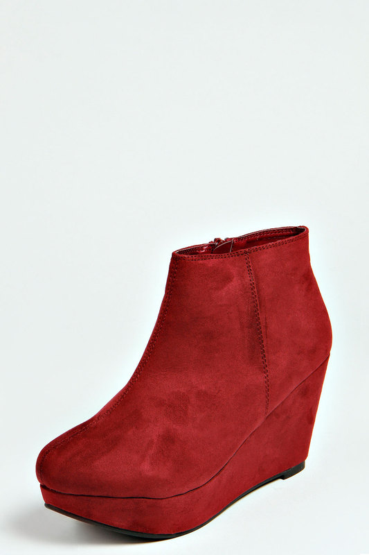 raudoni batai